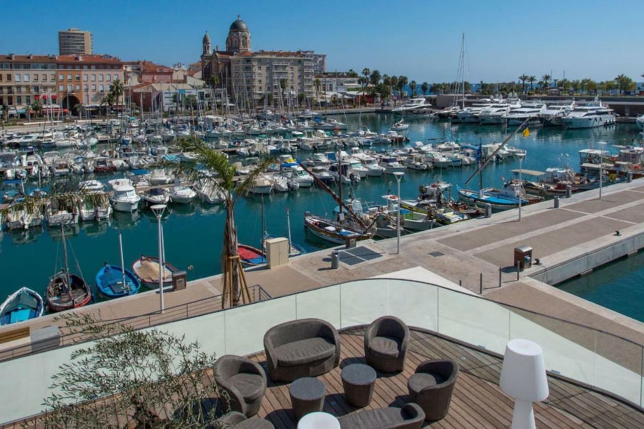 F3 Plein Centre Plage A 50 M Saint-Raphaël Buitenkant foto